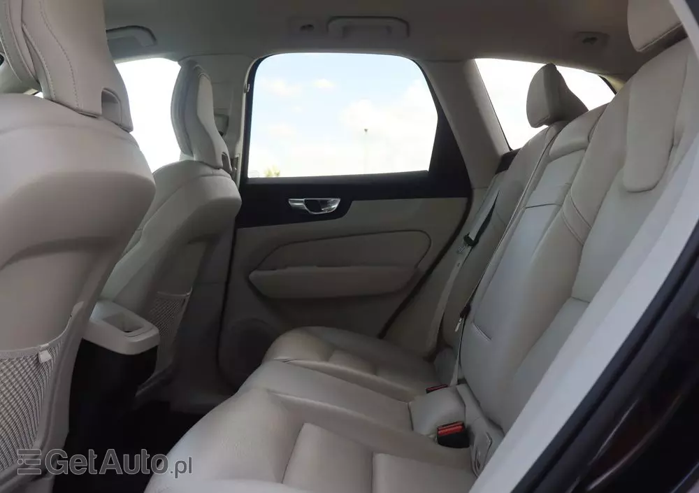 VOLVO XC 60 B4 D AWD Inscription