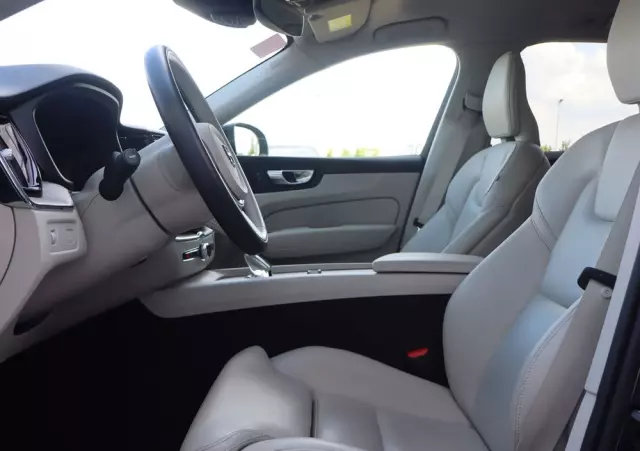 VOLVO XC 60 B4 D AWD Inscription