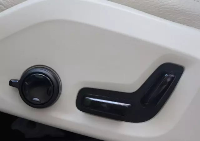 VOLVO XC 60 B4 D AWD Inscription