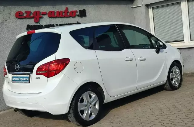 OPEL Meriva 