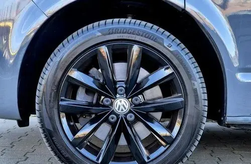 VOLKSWAGEN Caddy California 