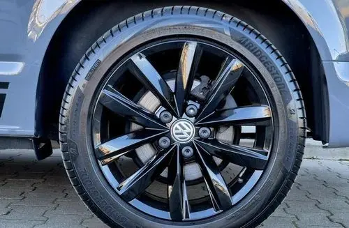 VOLKSWAGEN Caddy California 