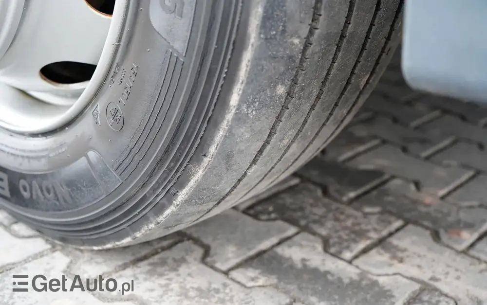 MAN TGM 12.290 / 4x2 / CHŁODNIA 7,8 M / AGREGAT THERMO KING T-1200 R / WINDA ZAŁADOWCZA / MUTLITEMPERATURA / DHOLLANDIA / SPROWADZONY 