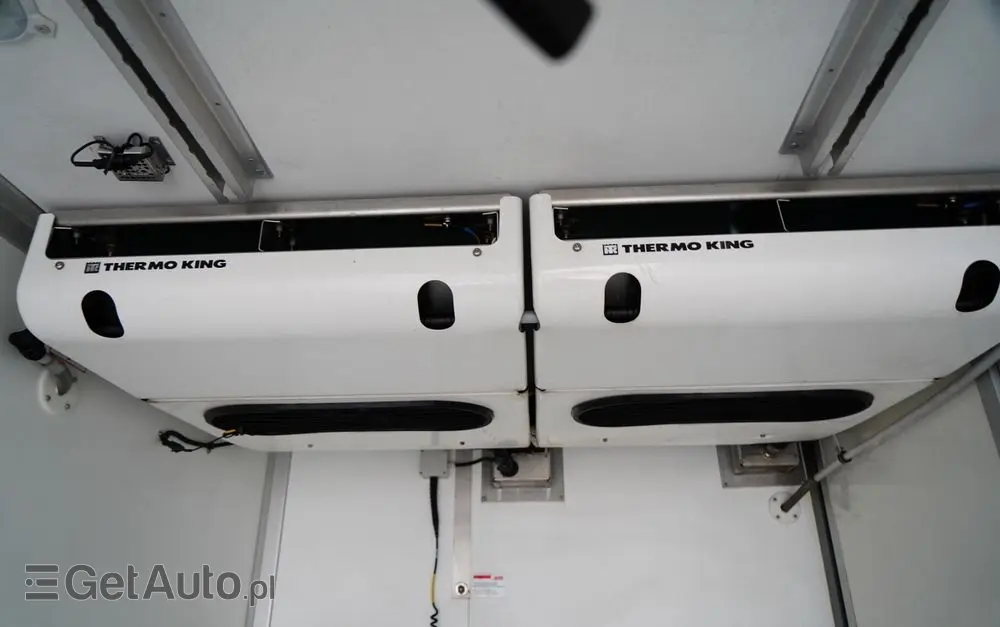 MAN TGM 12.290 / 4x2 / CHŁODNIA 7,8 M / AGREGAT THERMO KING T-1200 R / WINDA ZAŁADOWCZA / MUTLITEMPERATURA / DHOLLANDIA / SPROWADZONY 