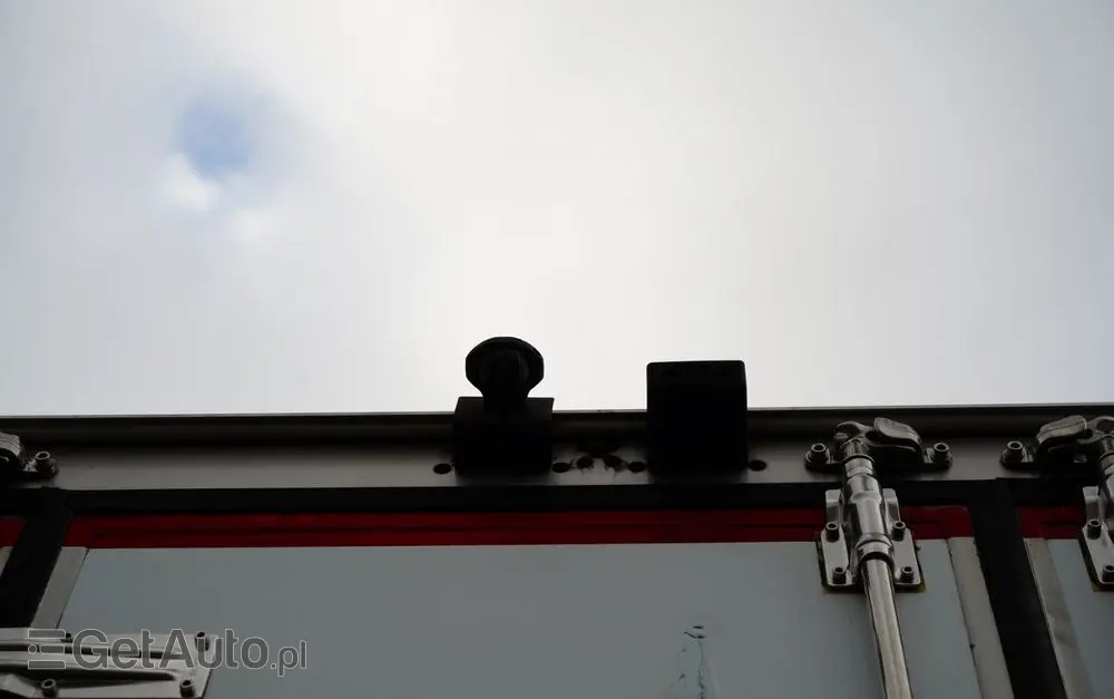 MAN TGM 12.290 / 4x2 / CHŁODNIA 7,8 M / AGREGAT THERMO KING T-1200 R / WINDA ZAŁADOWCZA / MUTLITEMPERATURA / DHOLLANDIA / SPROWADZONY 