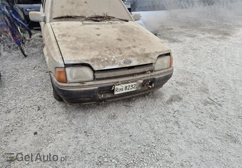 FORD Escort 