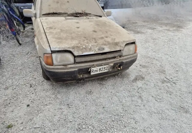 FORD Escort 