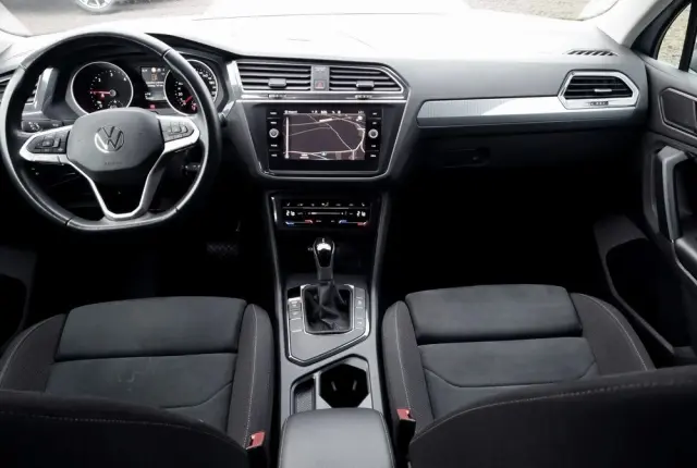 VOLKSWAGEN Tiguan 2.0 TDI SCR DSG Life