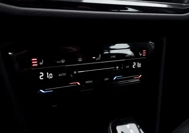 VOLKSWAGEN Tiguan 2.0 TDI SCR DSG Life