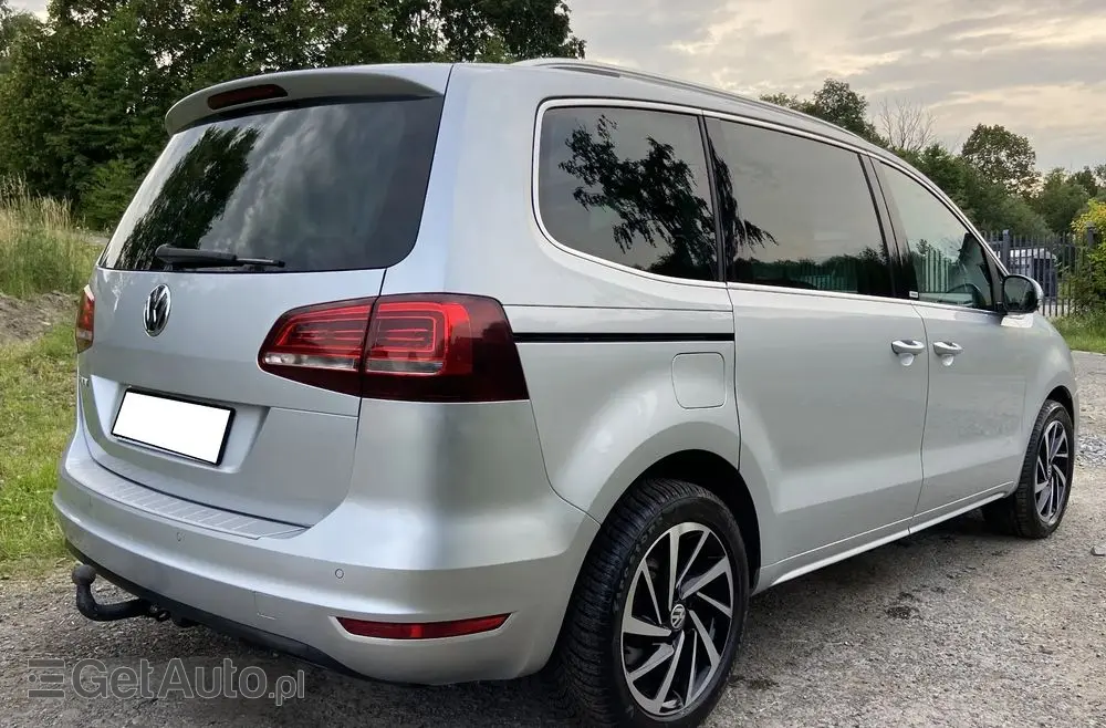 VOLKSWAGEN Sharan 2.0 TDI DSG (BlueMotion Technology) Highline