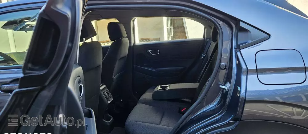 HONDA HR-V 1.5 i-MMD Elegance CVT