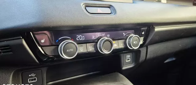 HONDA HR-V 1.5 i-MMD Elegance CVT