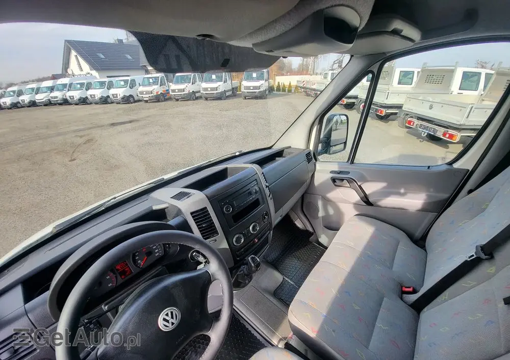 VOLKSWAGEN Crafter 2.5 tdi skrzynia 4.40m klima bez rdzy Serwisowany 