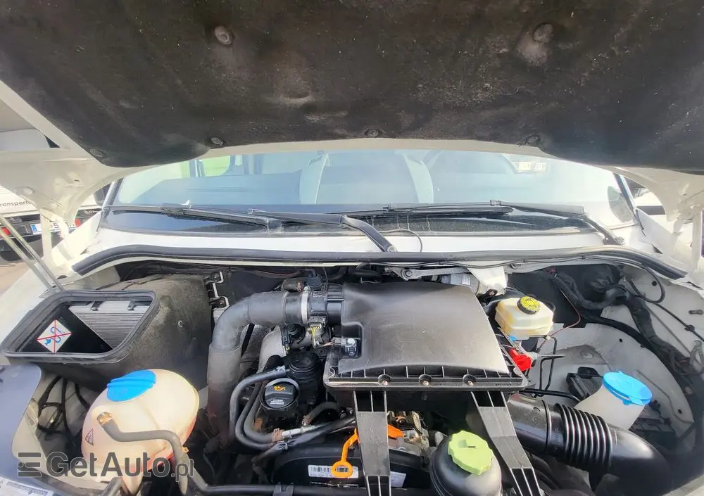 VOLKSWAGEN Crafter 2.5 tdi skrzynia 4.40m klima bez rdzy Serwisowany 