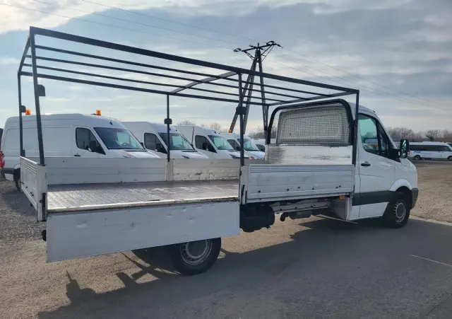 VOLKSWAGEN Crafter 2.5 tdi skrzynia 4.40m klima bez rdzy Serwisowany 