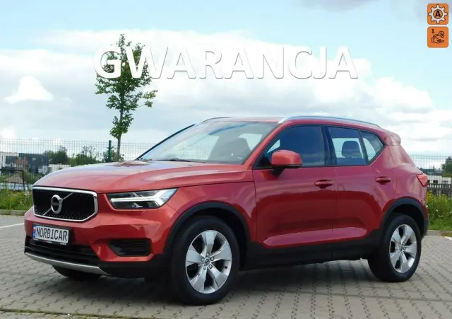 VOLVO XC 40 T3 Geartronic Momentum Pro