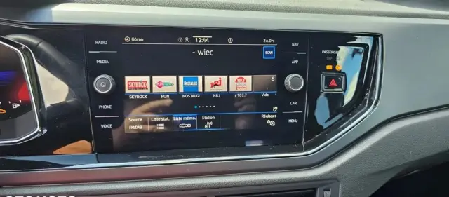 VOLKSWAGEN Polo 1.0 TSI R-Line