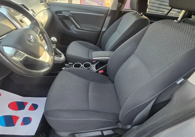 TOYOTA Verso 1.8 5-Sitzer Life