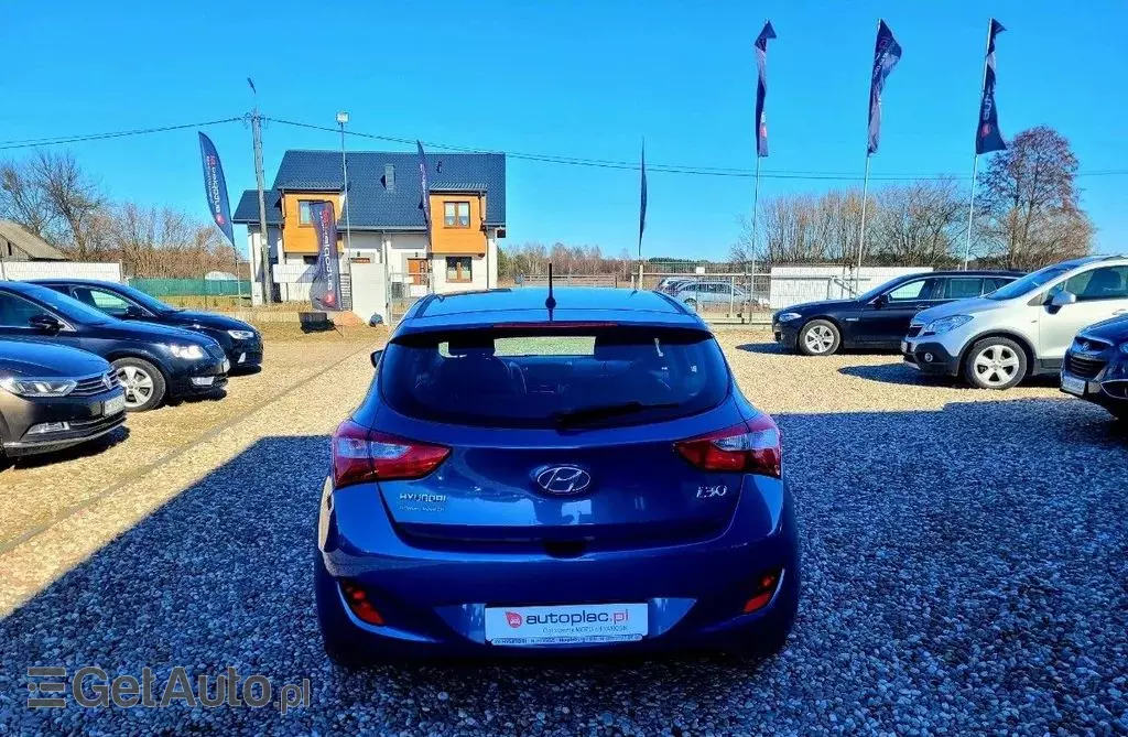 HYUNDAI I30 