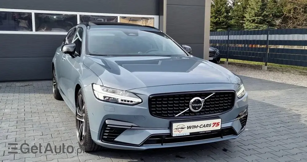 VOLVO V90 T8 AWD Plug-In Hybrid R-Design