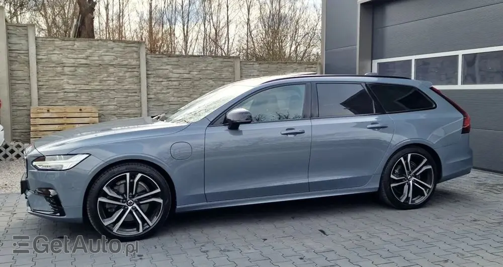 VOLVO V90 T8 AWD Plug-In Hybrid R-Design