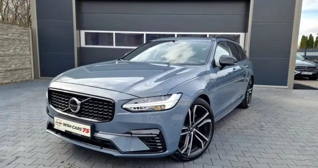 VOLVO V90 T8 AWD Plug-In Hybrid R-Design