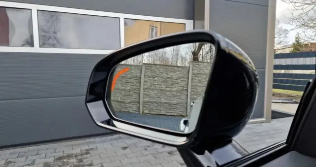 VOLVO V90 T8 AWD Plug-In Hybrid R-Design