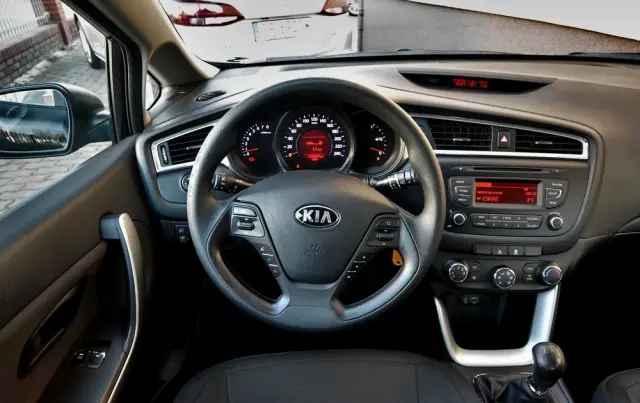 KIA Ceed 1.6 GDI Edition 7