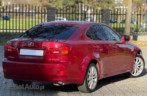LEXUS IS 