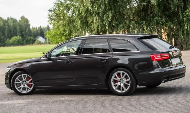 AUDI A6 Avant 