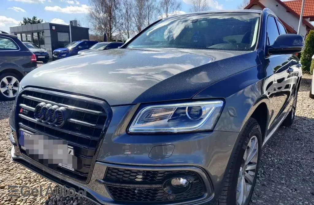 AUDI Q5 