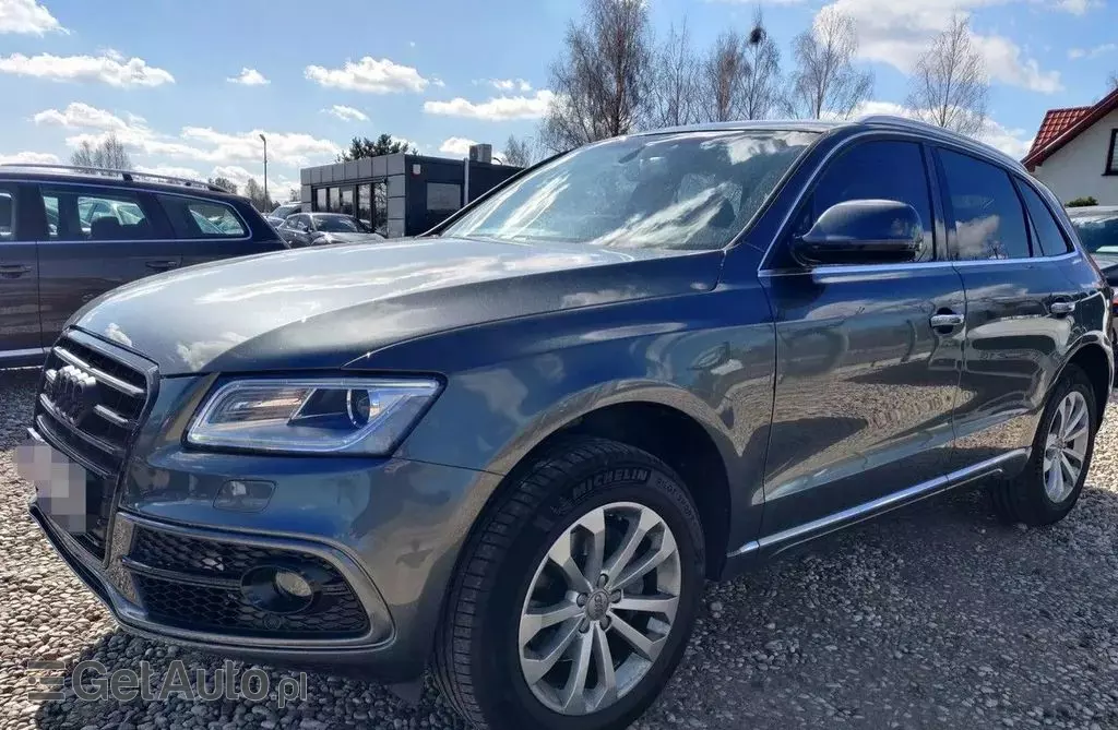 AUDI Q5 