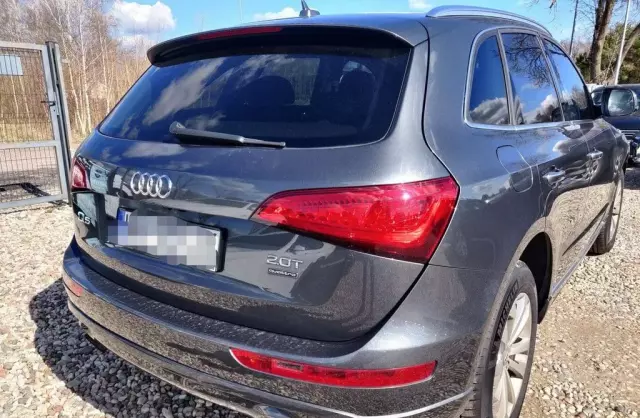 AUDI Q5 
