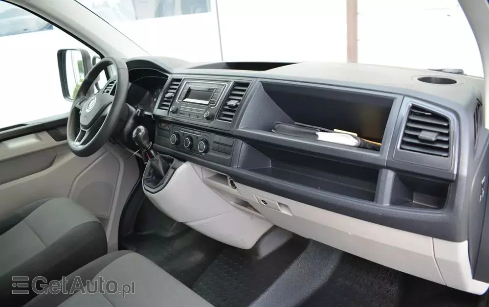 VOLKSWAGEN TRANSPORTER T6 DOKA 