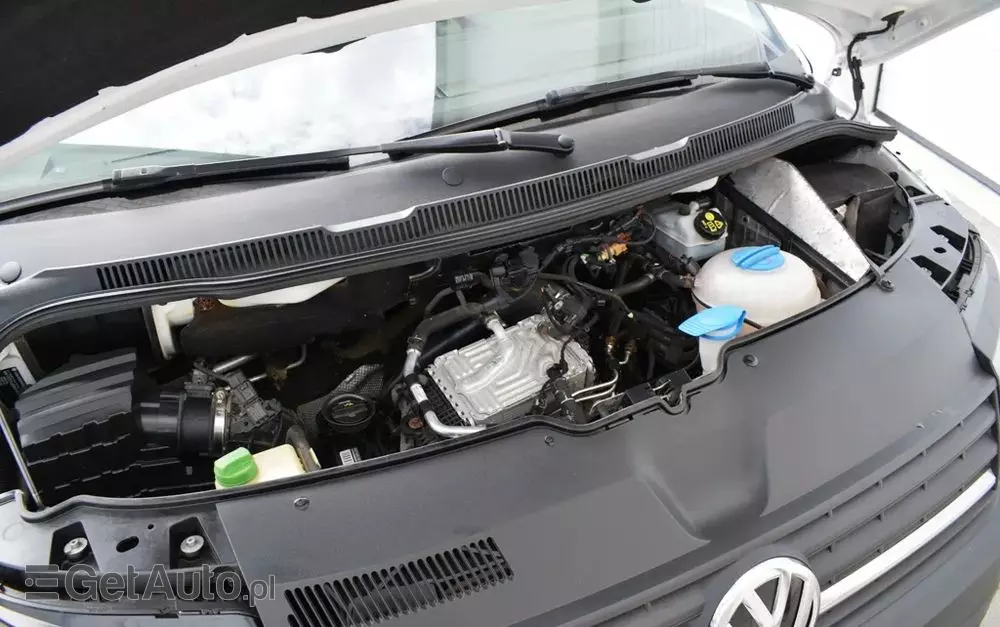 VOLKSWAGEN TRANSPORTER T6 DOKA 