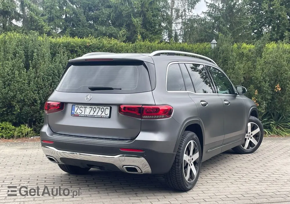 MERCEDES-BENZ GLB 200 d Progressive 8G-DCT