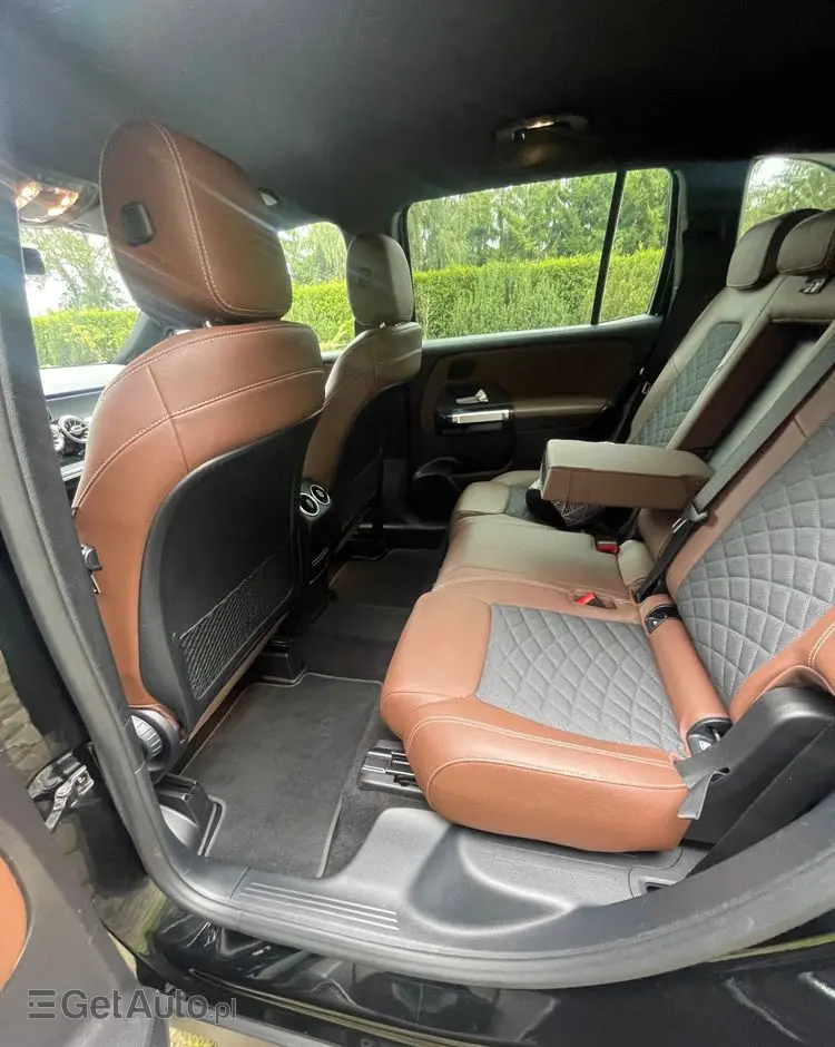 MERCEDES-BENZ GLB 200 d Progressive 8G-DCT