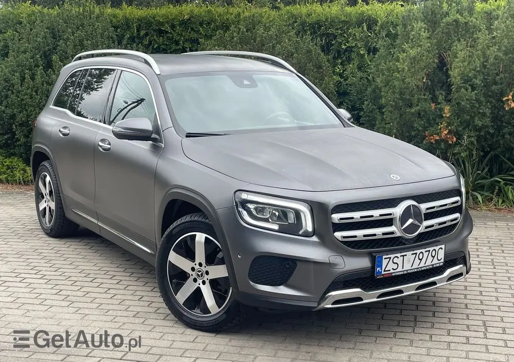 MERCEDES-BENZ GLB 200 d Progressive 8G-DCT