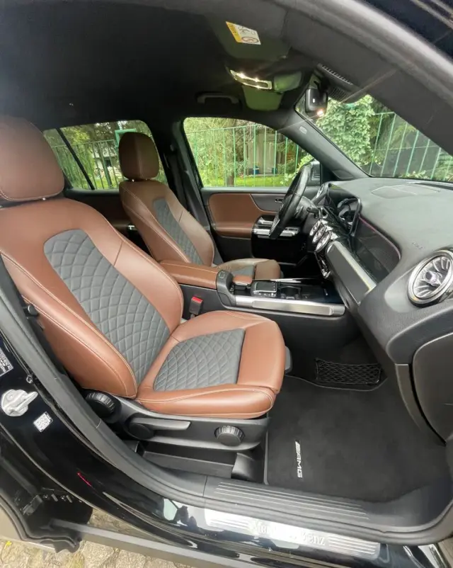 MERCEDES-BENZ GLB 200 d Progressive 8G-DCT