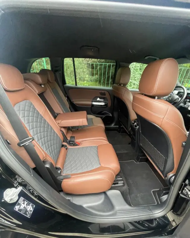 MERCEDES-BENZ GLB 200 d Progressive 8G-DCT