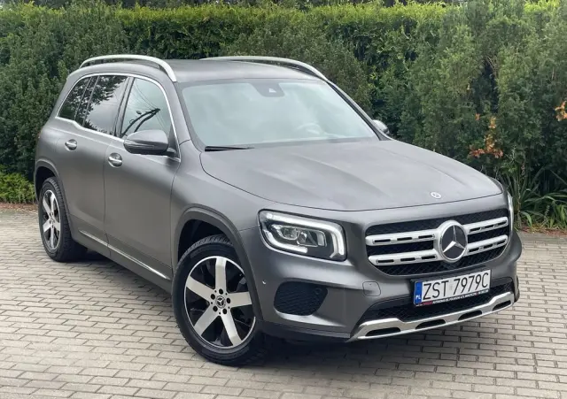 MERCEDES-BENZ GLB 200 d Progressive 8G-DCT