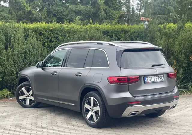 MERCEDES-BENZ GLB 200 d Progressive 8G-DCT
