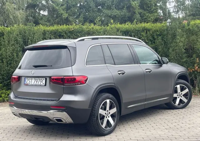 MERCEDES-BENZ GLB 200 d Progressive 8G-DCT