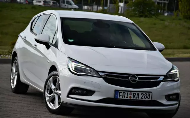 OPEL Astra 
