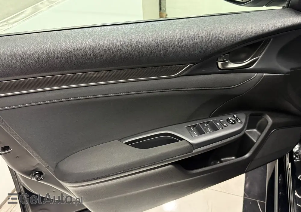HONDA Civic 1.5 i-VTEC Turbo CVT Sport