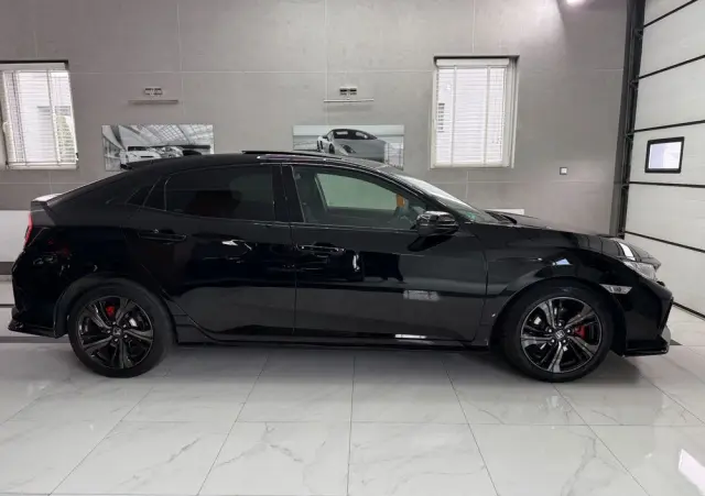 HONDA Civic 1.5 i-VTEC Turbo CVT Sport