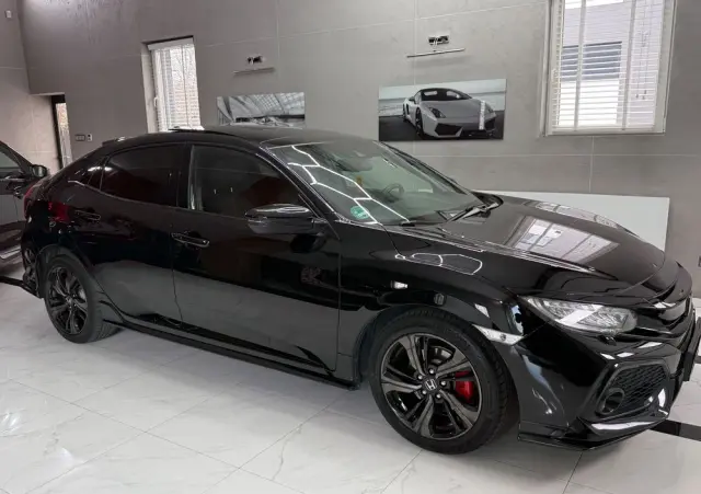 HONDA Civic 1.5 i-VTEC Turbo CVT Sport