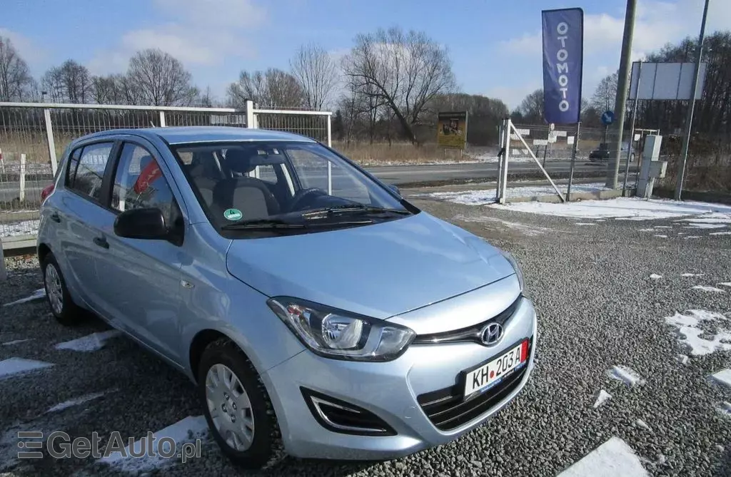 HYUNDAI I20 