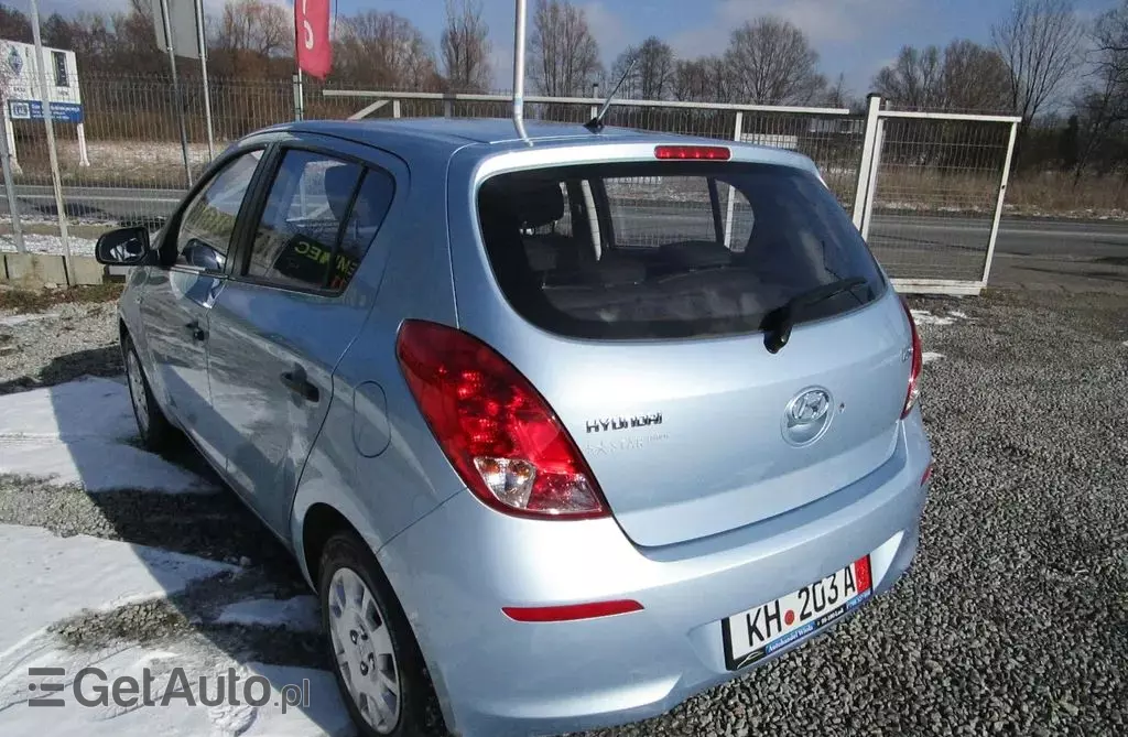HYUNDAI I20 