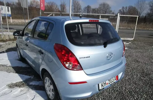 HYUNDAI I20 
